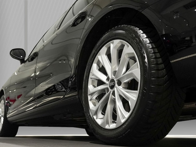 Audi A4 35 TFSI Avant S-Tronic