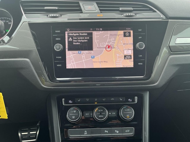 Volkswagen Touran 1.5 TSI IQ.Drive