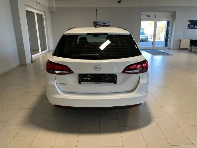 Opel Astra Business