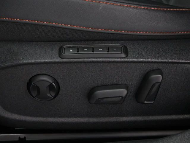 Seat Leon 2.0 TDI DSG FR-lijn Sportstourer