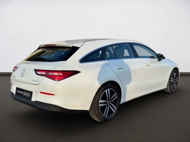 Mercedes-Benz CLA 250 4MATIC Shooting Brake
