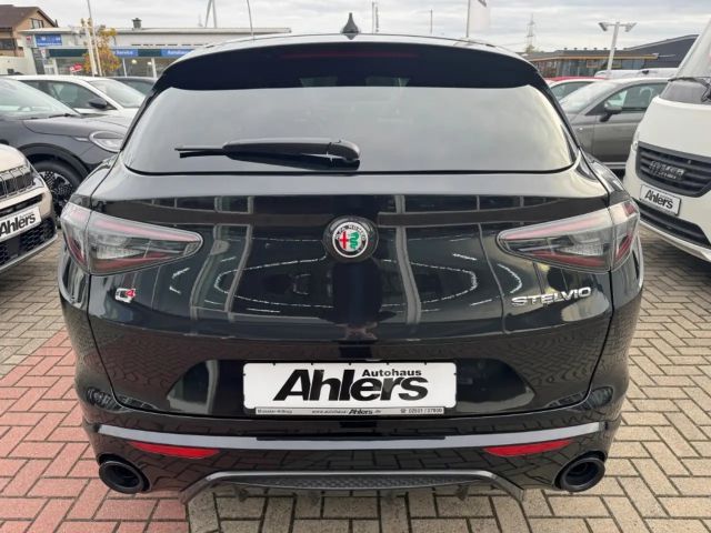 Alfa Romeo Stelvio Q4