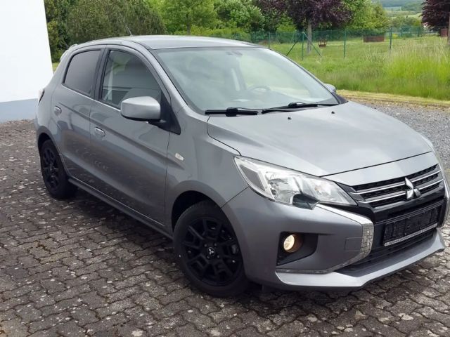 Mitsubishi Space Star Star