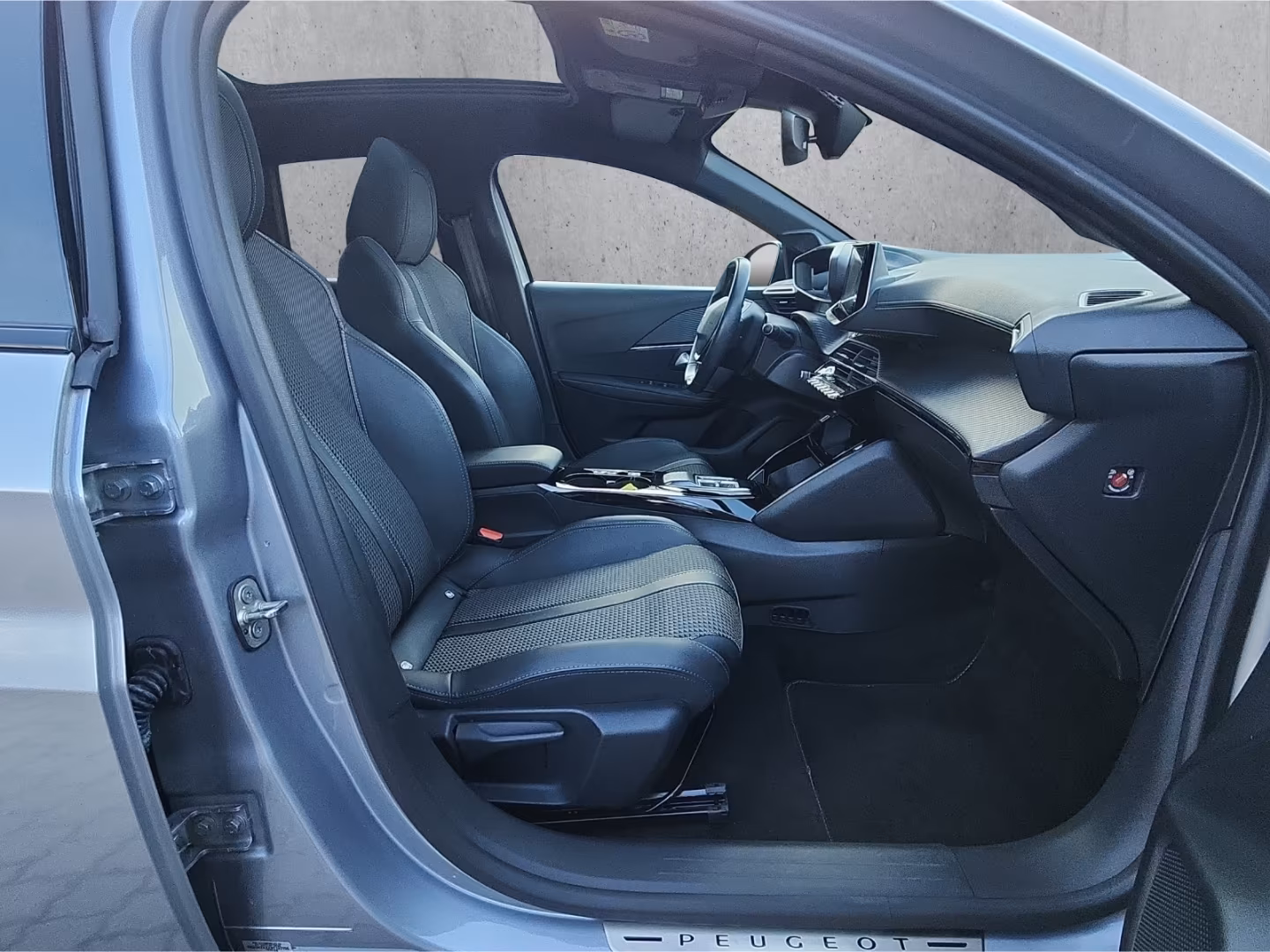 Peugeot E-208 GT-Line