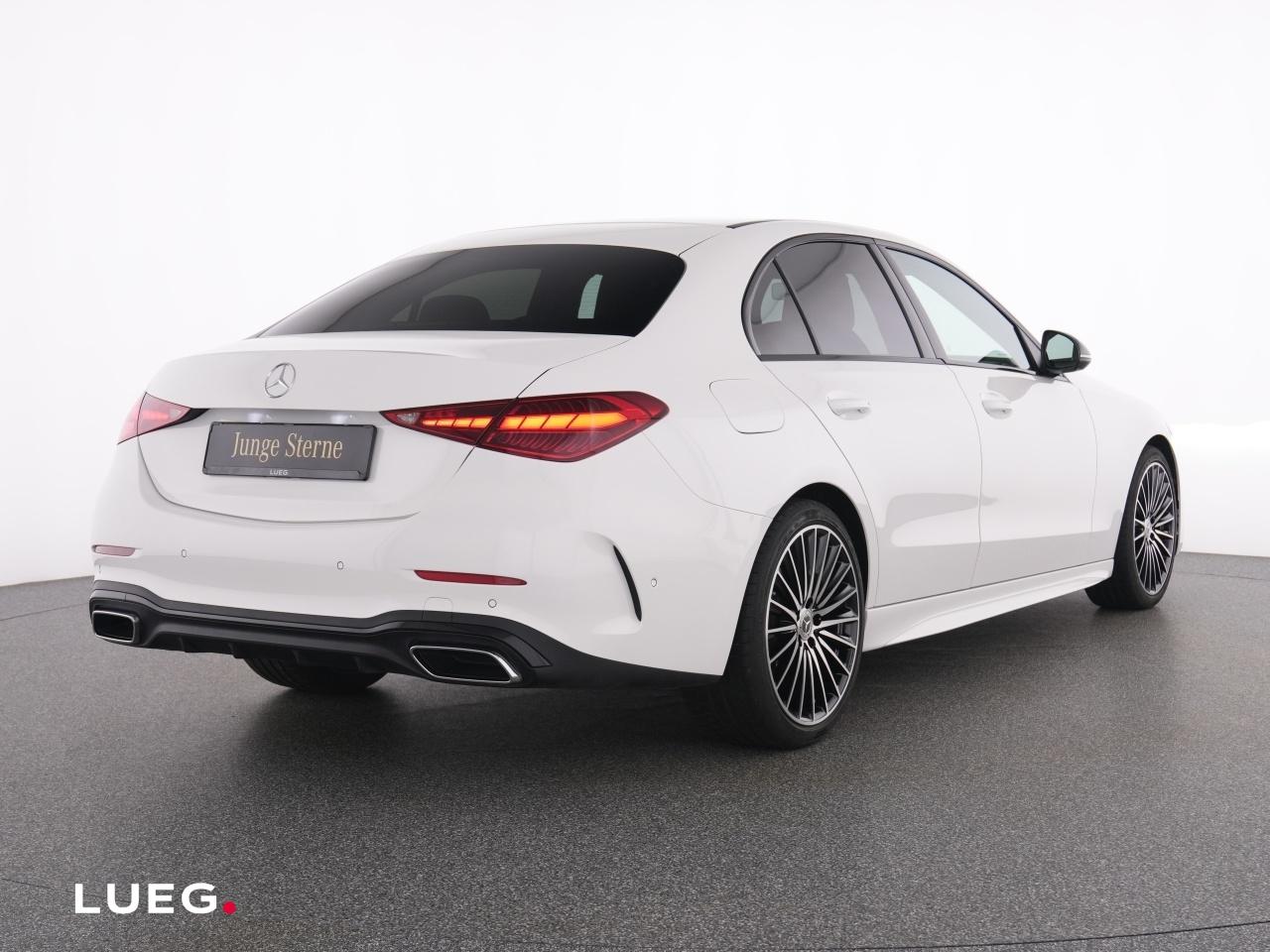 Mercedes-Benz C 180 AMG Line Sedan