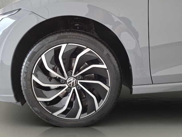 Volkswagen Golf 1.5 eTSI DSG Move