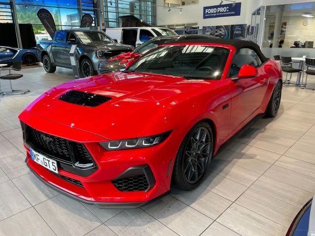 Ford Mustang Convertible GT 5.0 V8