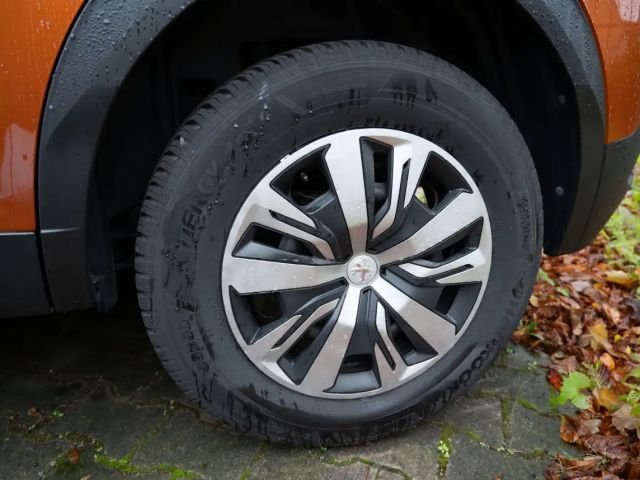 Peugeot 2008 Active Pack PureTech