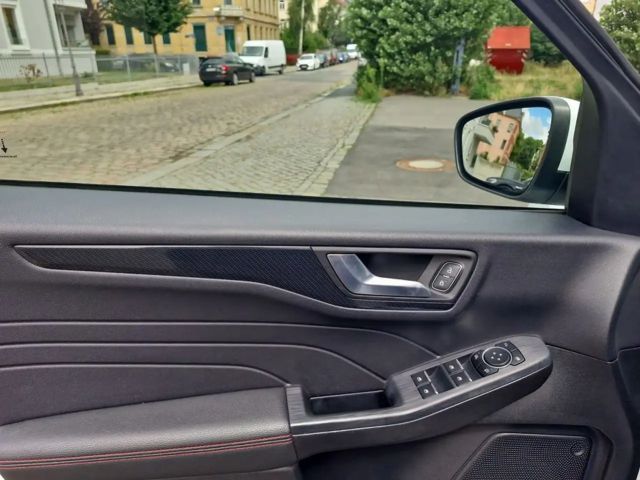 Ford Kuga Plug in Hybrid ST Line X