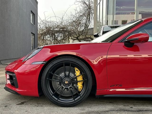Porsche 911 Carrera Coupé GTS