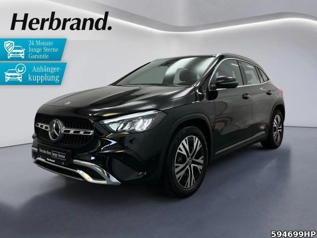 Mercedes-Benz GLA 200 GLA 200 d Progressive