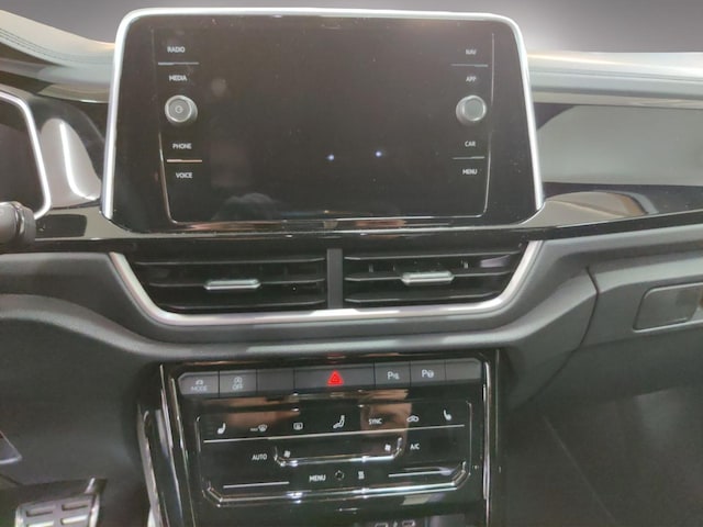 Volkswagen T-Roc 1.5 TSI DSG R-Line