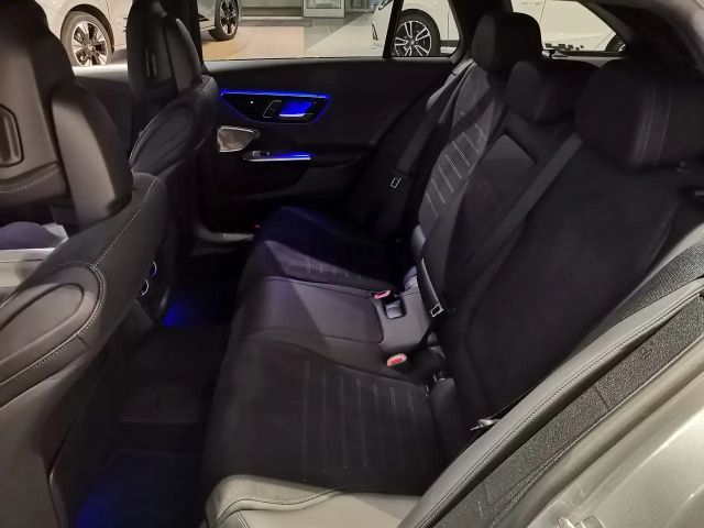 Mercedes-Benz C 300 4MATIC AMG Line