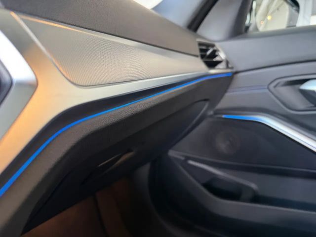 BMW 330 330e M-Sport xDrive