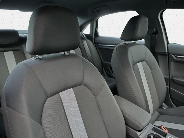 Audi A3 35 TDI S-Tronic Sedan