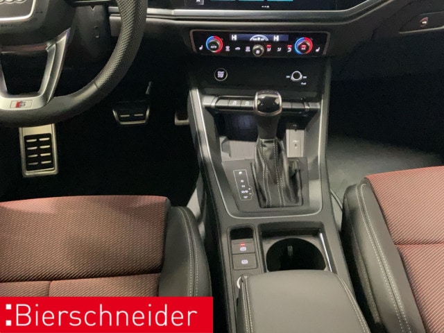 Audi Q3 35 TFSI S-Tronic