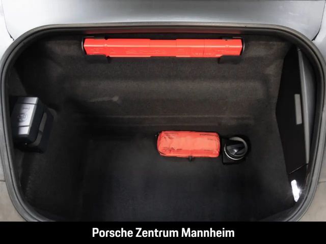 Porsche 992 4 Cabrio Carrera GTS