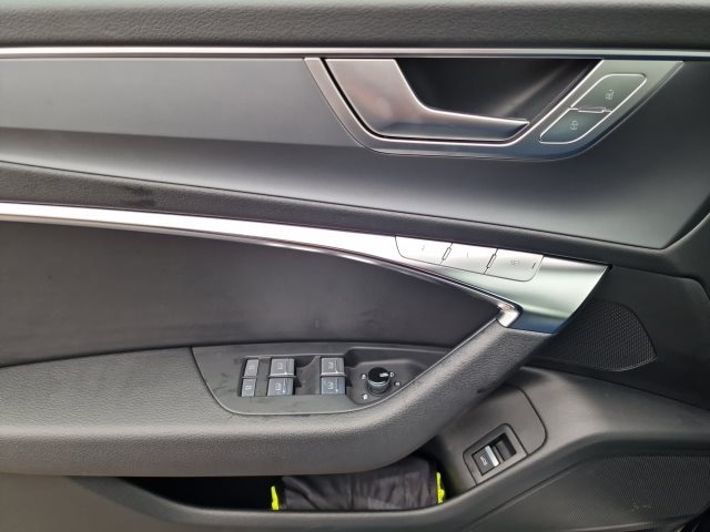 Audi A6 45 TFSI Avant Quattro S-Tronic