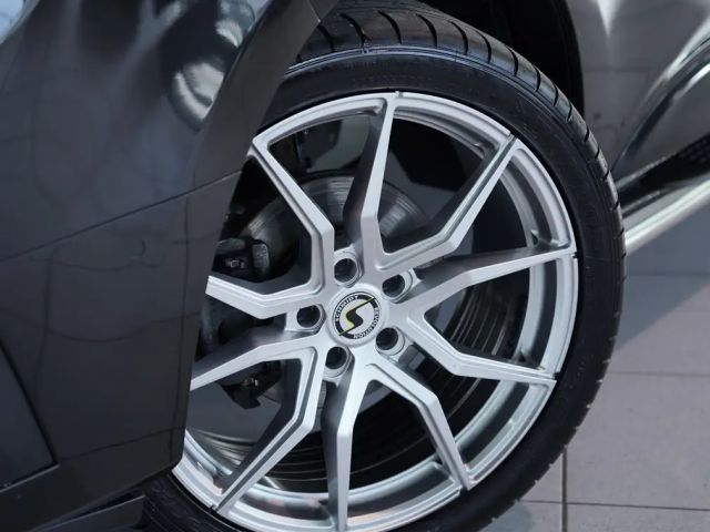 Renault Trafic Grand L2H1 Spaceclass