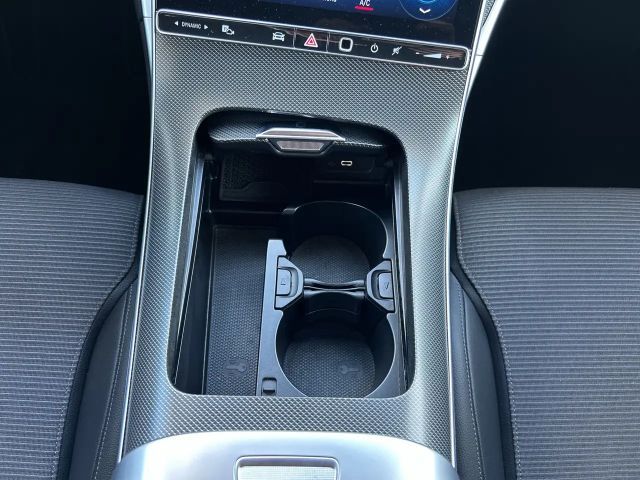 Mercedes-Benz C 220 4MATIC C 220 d Estate