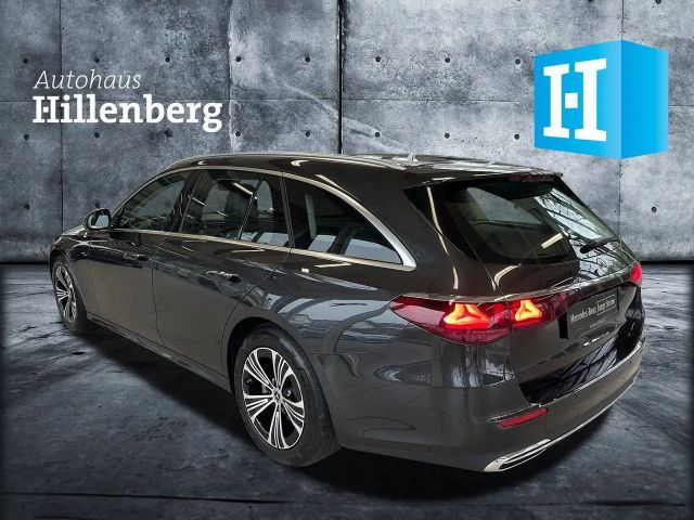 Mercedes-Benz E 200 AVANTGARDE Estate