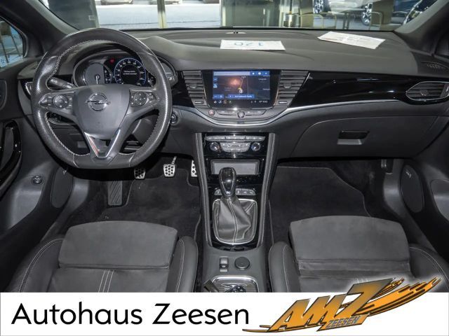 Opel Astra Sports Tourer Ultimate