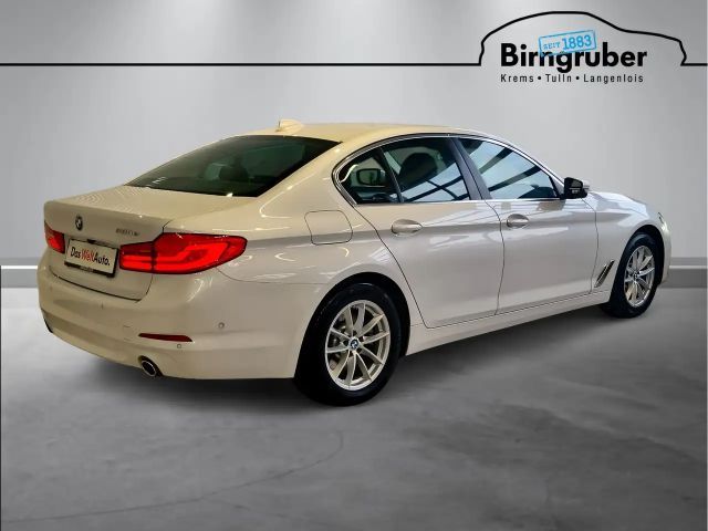 BMW 530 530e Sedan iperformance