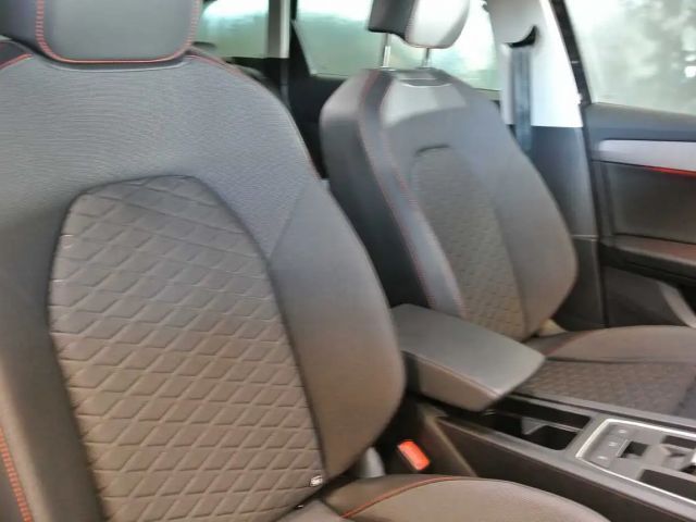 Seat Leon 1.5 eTSI DSG FR-lijn Sportstourer