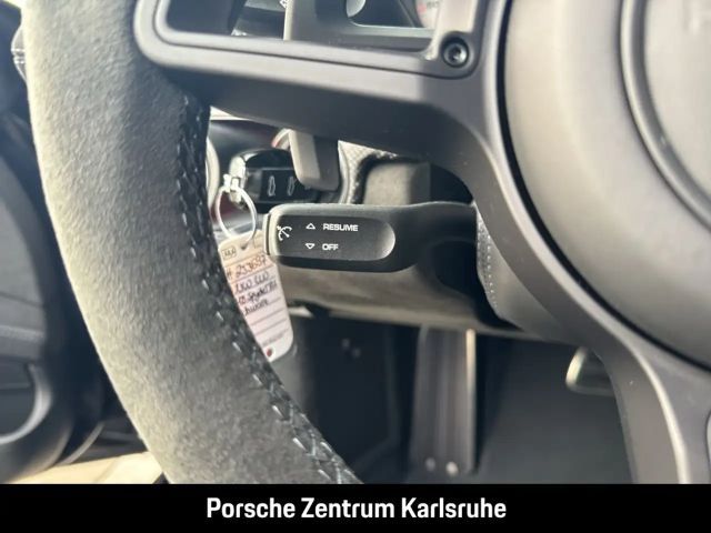 Porsche Cayman 718 RS