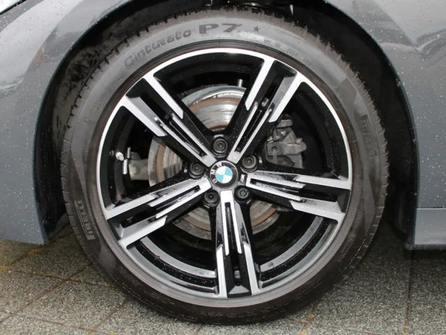 BMW 318 318i M-Sport Sedan