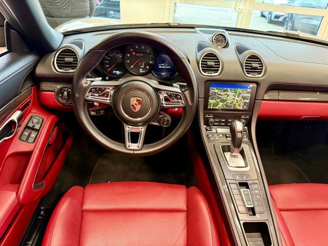 Porsche Boxster 4 718 GTS