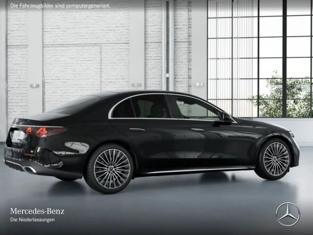 Mercedes-Benz E 200 AMG Line Sedan