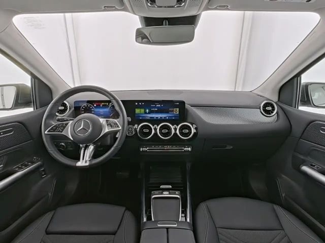 Mercedes-Benz B 220 B 220 d Progressive Sedan