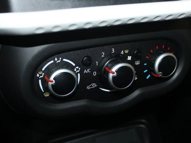 Renault Twingo Limited SCe 65