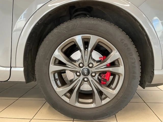Ford Kuga ST Line X