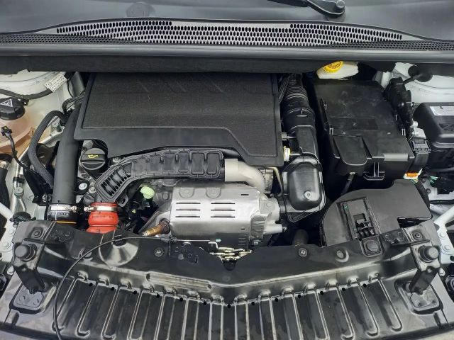 Opel Crossland X 1.2 Turbo Elegance