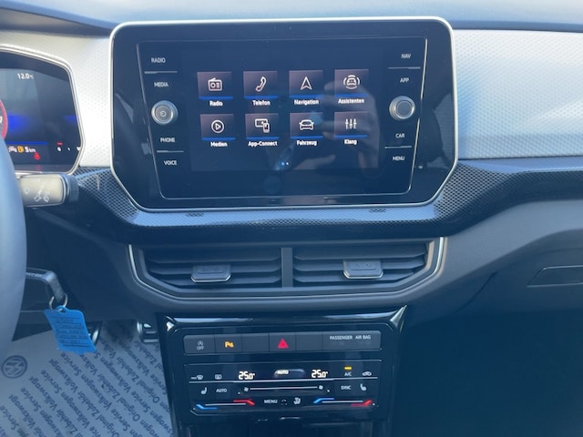 Volkswagen T-Cross TSI Goal 5-Gang ACC AppConnect SH GJR