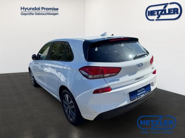Hyundai i30 Hybrid T-GDi Trend