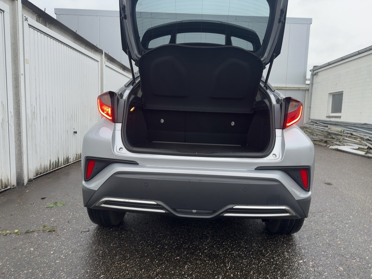 Toyota C-HR 5-deurs Bi-Tone Team D