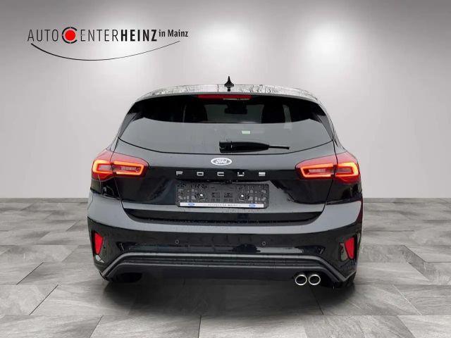 Ford Focus EcoBoost ST Line