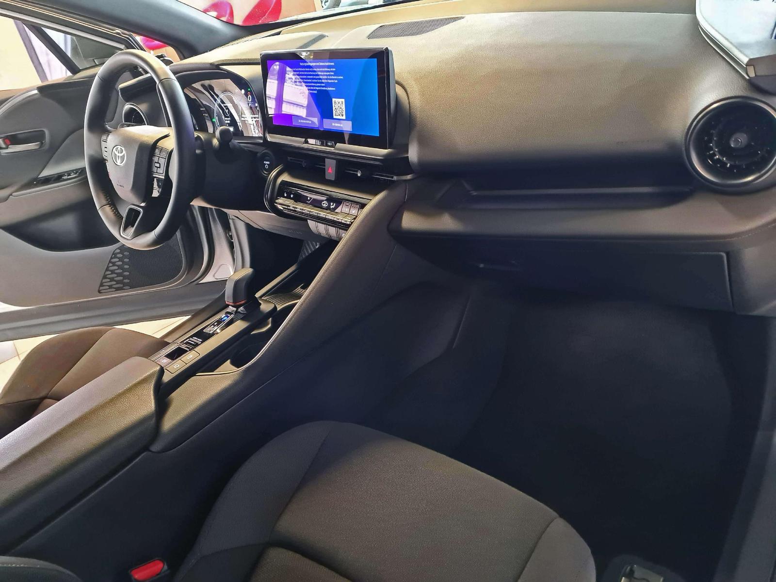 Toyota C-HR Hybride Team D