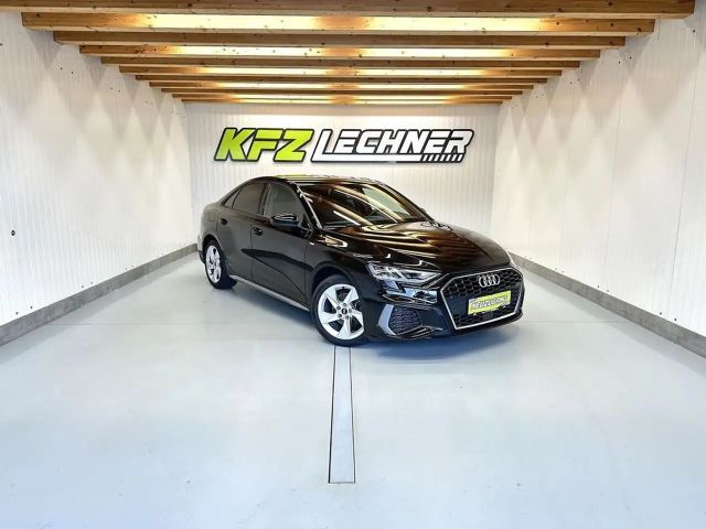 Audi A3 30 TDI S-Tronic Sedan