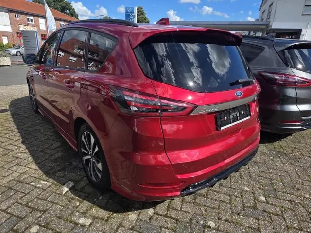 Ford S-Max ST Line