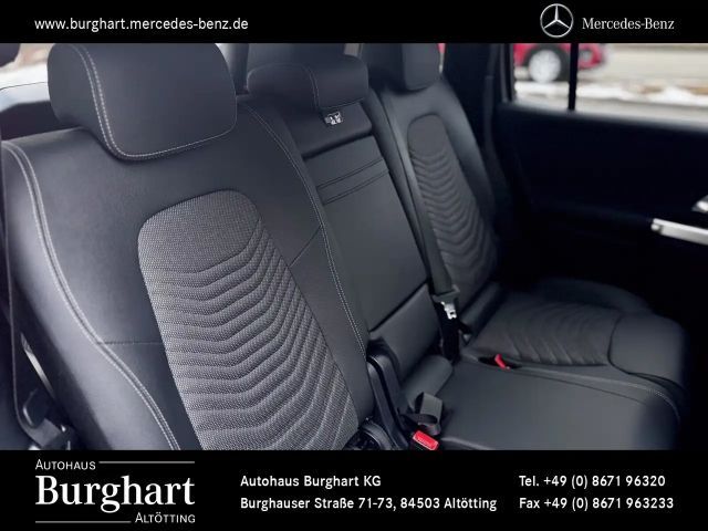 Mercedes-Benz EQB 300 4MATIC Progressive