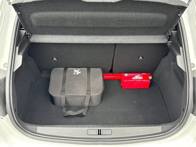 Peugeot E-208 Active Pack