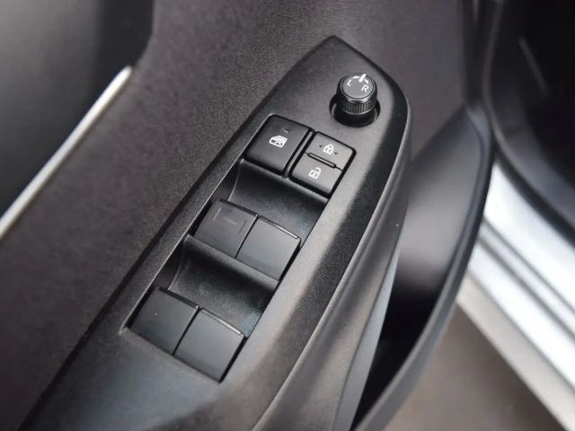 Toyota Yaris Hatchback Hybride