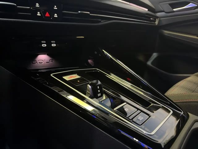 Volkswagen Golf 2.0 TSI DSG GTI