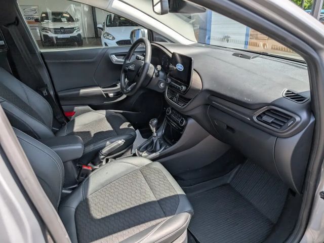 Ford Puma EcoBoost Titanium