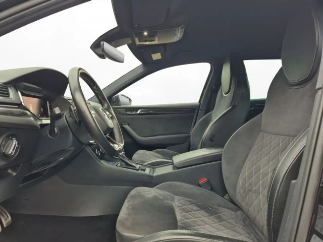 Skoda Superb 2.0 TSI 4x4 Combi Sportline