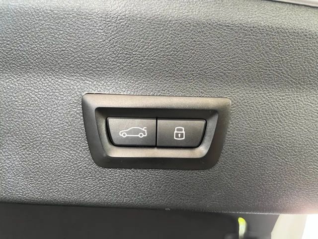 BMW X4 i /PANO-DA/AHK/LED/21Z/M-SITZE/